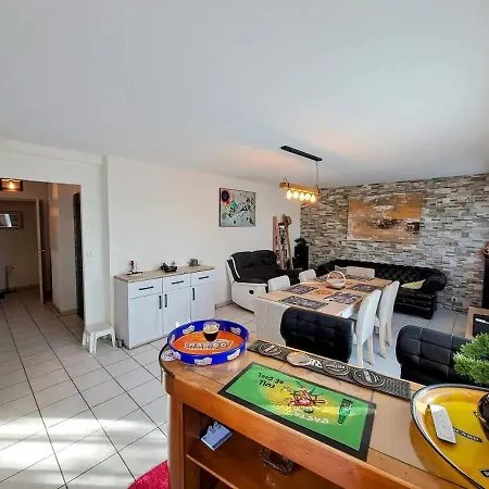 Apartamento Au Calme, Centre Ville, Draps, Wifi